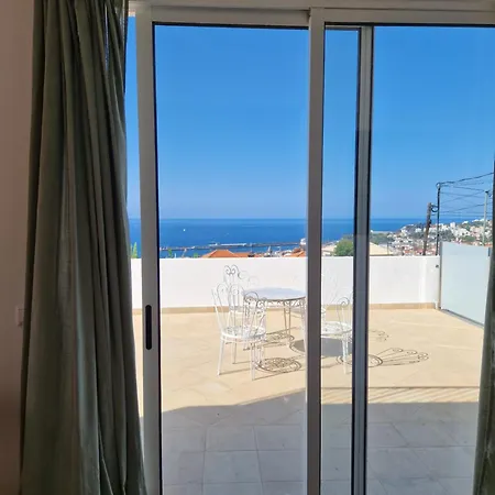 Renovado E Luminoso A Poucos Minutos Do Centro *