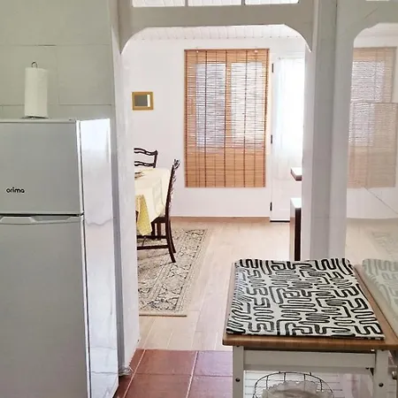 Renovado E Luminoso A Poucos Minutos Do Centro *