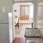 Renovado E Luminoso A Poucos Minutos Do Centro *