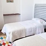 Renovado E Luminoso A Poucos Minutos Do Centro Funchal (Madeira)