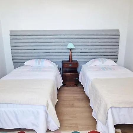 Renovado E Luminoso A Poucos Minutos Do Centro