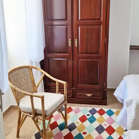 Renovado E Luminoso A Poucos Minutos Do Centro Фуншал