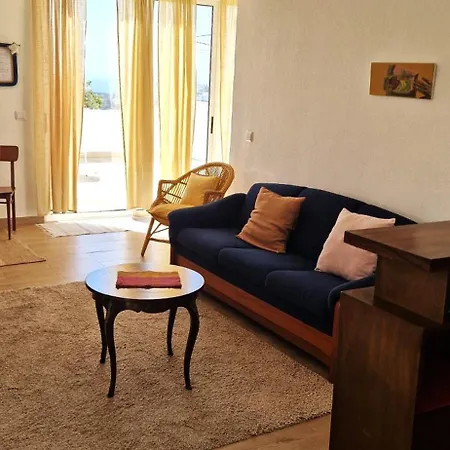 Renovado E Luminoso A Poucos Minutos Do Centro