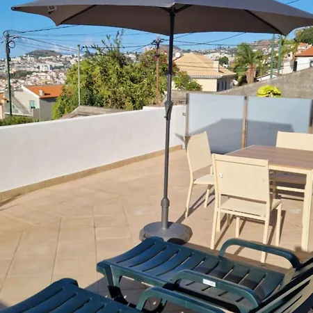 Apartament Renovado E Luminoso A Poucos Minutos Do Centro *