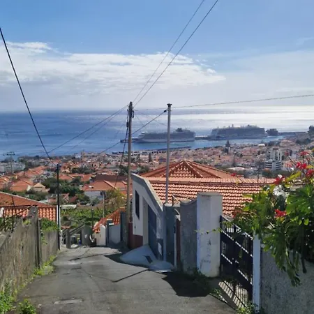 Renovado E Luminoso A Poucos Minutos Do Centro Apartament Funchal (Madeira)