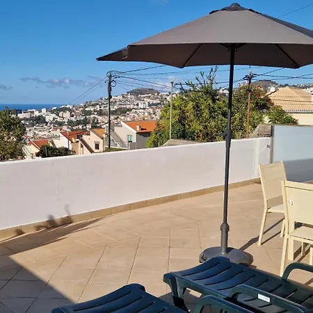 Renovado E Luminoso A Poucos Minutos Do Centro Apartament Funchal (Madeira)